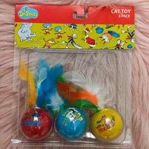 Brand New DR.SEUSS CAT IN THE HAT FEATHER PLASTIC SPINNER BALLS-3CT